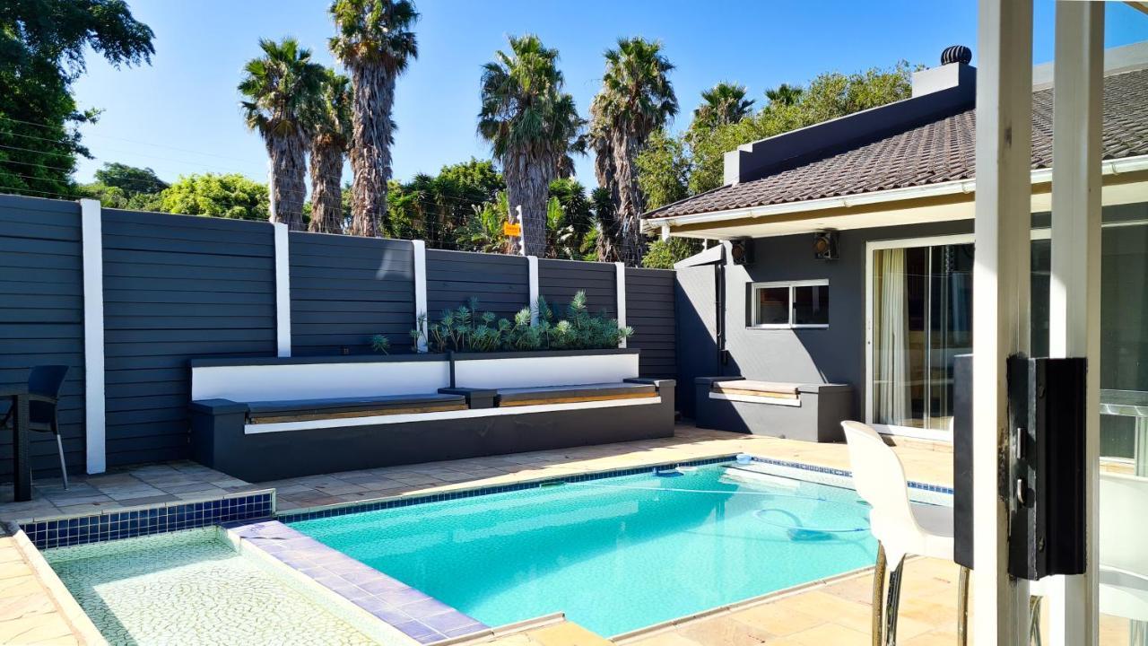 Lido Living Bed & Breakfast East London Exterior photo