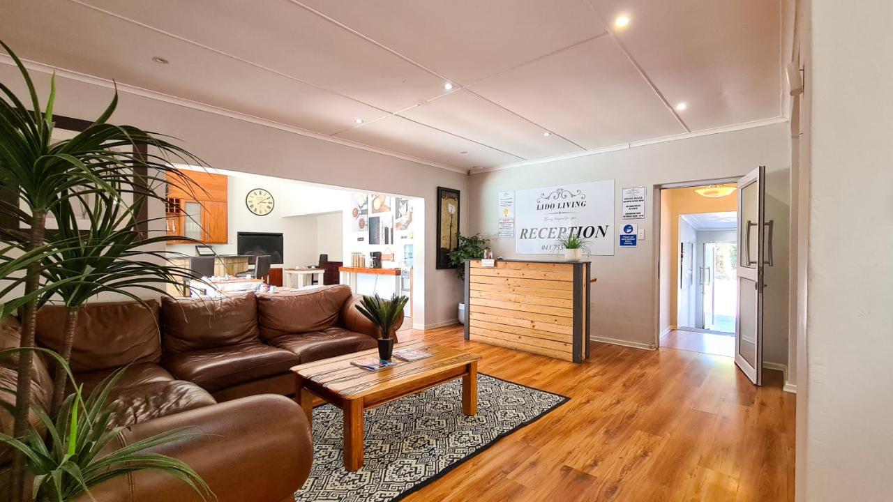 Lido Living Bed & Breakfast East London Exterior photo